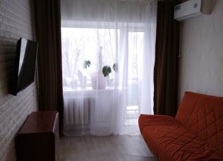 Сдача в аренду однокомнатной квартиры, 31 м2, Хабаровск, Амурский бульвар, 36