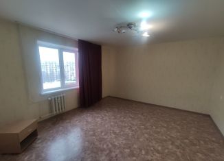 Продаю 1-комнатную квартиру, 33 м2, Нижнекамск, проспект Шинников, 23