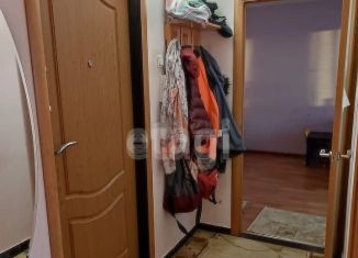 2-комнатная квартира на продажу, 43 м2, Новосибирск, улица Доватора, 35, метро Золотая Нива