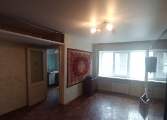Продажа однокомнатной квартиры, 30 м2, Волгоград, улица Курчатова, 14