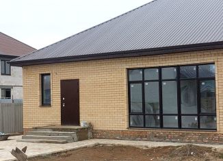 Продаю дом, 130 м2, посёлок Кирпичного Завода № 1, Любимая улица, 8