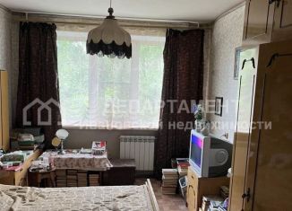 Продается 4-комнатная квартира, 80 м2, Ивановская область, улица Кочетовой, 53