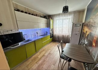 Продается трехкомнатная квартира, 82 м2, Междуреченск, проспект Шахтёров, 47