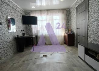 Продам 3-комнатную квартиру, 59 м2, Рубцовск, проспект Ленина, 44