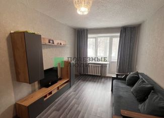 Продажа 2-комнатной квартиры, 43.5 м2, Соликамск, Набережная улица, 160