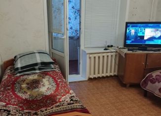 Сдаю в аренду однокомнатную квартиру, 36 м2, Самарская область, улица Суворова, 8