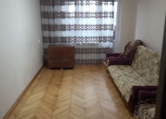 Сдается в аренду 2-комнатная квартира, 43 м2, Кабардино-Балкариия, улица Калмыкова, 229