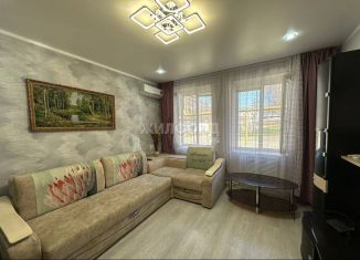 Продается 2-комнатная квартира, 42 м2, Астраханская область, улица Лермонтова, 3