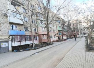 Однокомнатная квартира на продажу, 39 м2, Астраханская область, улица Адмирала Нахимова, 93А