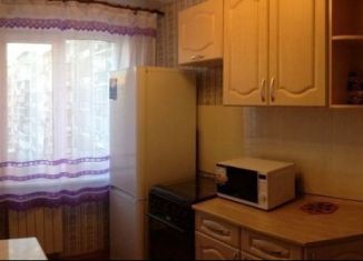 Продажа трехкомнатной квартиры, 65 м2, Новосибирск, Каунасская улица, 7