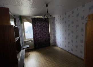 Продается 3-комнатная квартира, 72.4 м2, Ленинградская область, Гатчинская улица, 2
