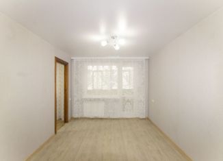 Продается 3-комнатная квартира, 53.2 м2, Свердловская область, улица Ермака, 61