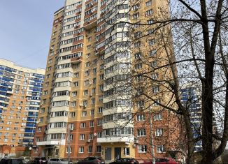 Продам 2-комнатную квартиру, 62.3 м2, Московская область, Центральный проезд, 1