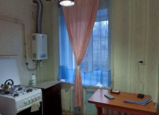 2-комнатная квартира на продажу, 42.2 м2, Новомосковск, Коммунистическая улица, 32А