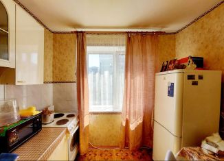 Продаю двухкомнатную квартиру, 52.1 м2, Новороссийск, улица Золотаревского, 2А