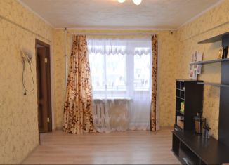 Продажа трехкомнатной квартиры, 50 м2, деревня Климовское, Центральная улица, 9