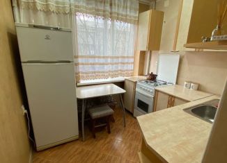 Сдается двухкомнатная квартира, 49 м2, Северная Осетия, улица Пожарского