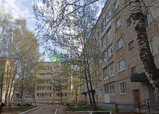 Продажа 3-комнатной квартиры, 64.4 м2, Кировская область, Школьная улица, 6к2