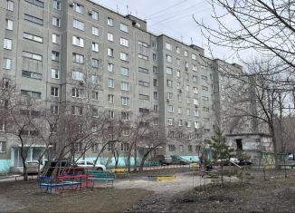 Продаю трехкомнатную квартиру, 65 м2, Челябинск, Каслинская улица, 23В, Калининский район