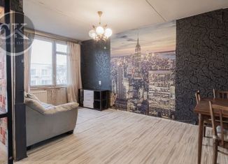 Продается четырехкомнатная квартира, 49.3 м2, Санкт-Петербург, улица Турку, 8к3, метро Бухарестская