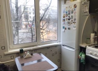Продам 2-комнатную квартиру, 41 м2, Новгородская область, улица Белова, 8