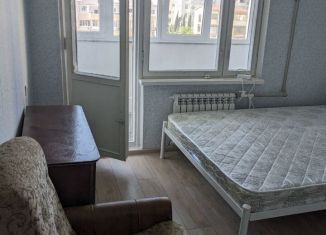 Сдается в аренду двухкомнатная квартира, 70 м2, Севастополь, проспект Октябрьской Революции, 52