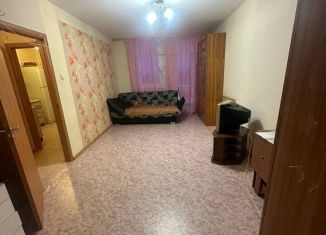 Аренда 4-комнатной квартиры, 41.5 м2, Тюменская область, бульвар Белоусова, 40