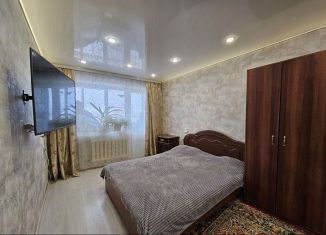 Продам трехкомнатную квартиру, 60.9 м2, Иркутск, проспект Маршала Жукова, 8
