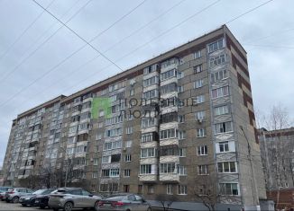 Продается 2-комнатная квартира, 43 м2, Ижевск, улица 10 лет Октября, 7