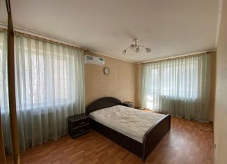 Продажа трехкомнатной квартиры, 62 м2, Хабаровский край, улица Ворошилова, 38