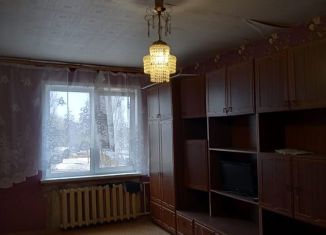 Продается 2-комнатная квартира, 40.2 м2, поселок городского типа Камские Поляны, 2-й микрорайон, 30