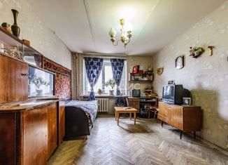 Продаю 1-комнатную квартиру, 33 м2, Санкт-Петербург, улица Нахимова, 3к1, метро Зенит