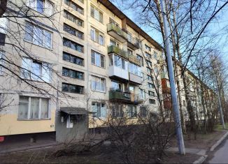 Сдается двухкомнатная квартира, 44.7 м2, Санкт-Петербург, улица Руставели, 10, Калининский район