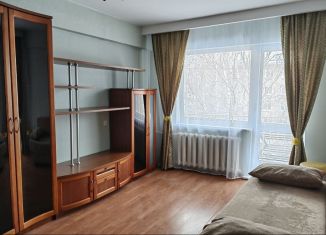 Сдам 2-комнатную квартиру, 45 м2, Иркутск, улица Станиславского, 17