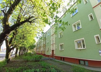 Продается 2-комнатная квартира, 36.6 м2, Калининградская область, улица Дзержинского, 64