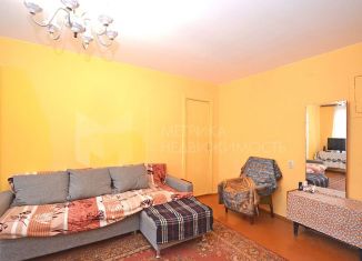 Продажа 2-комнатной квартиры, 42.4 м2, Тюменская область, улица Республики, 188