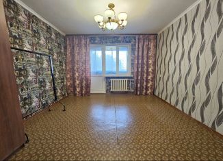 Трехкомнатная квартира на продажу, 61 м2, Татарстан, улица Менделеева, 4