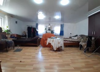 Продам дом, 100 м2, деревня Карлук, улица Чапаева