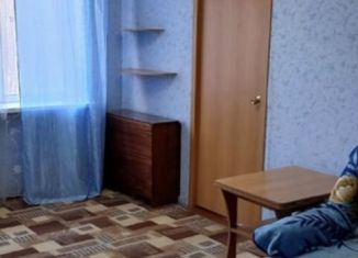 Продается трехкомнатная квартира, 57 м2, Мурманск, улица Капитана Буркова, 37