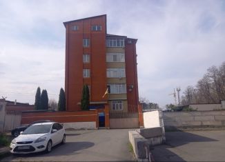 Продается 1-ком. квартира, 44 м2, Владикавказ, проспект Доватора, 8В