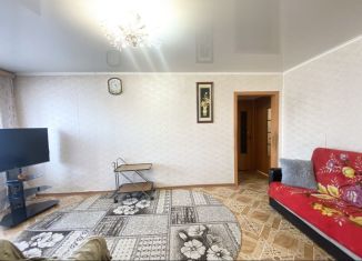 Продаю трехкомнатную квартиру, 61 м2, Кемеровская область, улица Багратиона, 21