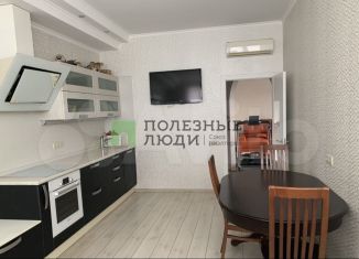 2-комнатная квартира на продажу, 92.7 м2, Новороссийск, Вербовая улица, 11А