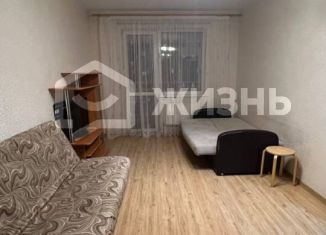 Сдается однокомнатная квартира, 40.1 м2, Екатеринбург, улица Соболева, 19