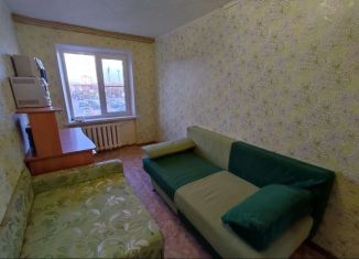 Продается 2-комнатная квартира, 47 м2, Самарская область, улица Дзержинского, 11А