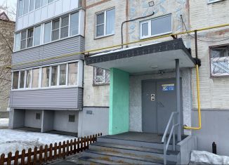 Продается 3-комнатная квартира, 52.7 м2, Курганская область, улица Васильева, 9