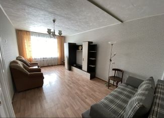 Сдам в аренду 2-комнатную квартиру, 45 м2, Новосибирск, улица Зорге, 235, улица Зорге