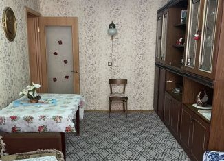 Двухкомнатная квартира на продажу, 42.3 м2, Еманжелинск, улица Энгельса, 16