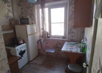 Продаю однокомнатную квартиру, 32 м2, Челябинская область, улица Калмыкова, 2