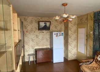 Продается 2-комнатная квартира, 45.2 м2, Свердловская область, улица Емлина, 6