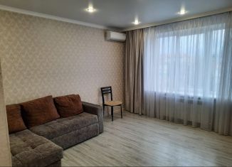 Сдается в аренду 2-комнатная квартира, 60 м2, Владикавказ, улица Зураба Магкаева, 83к1